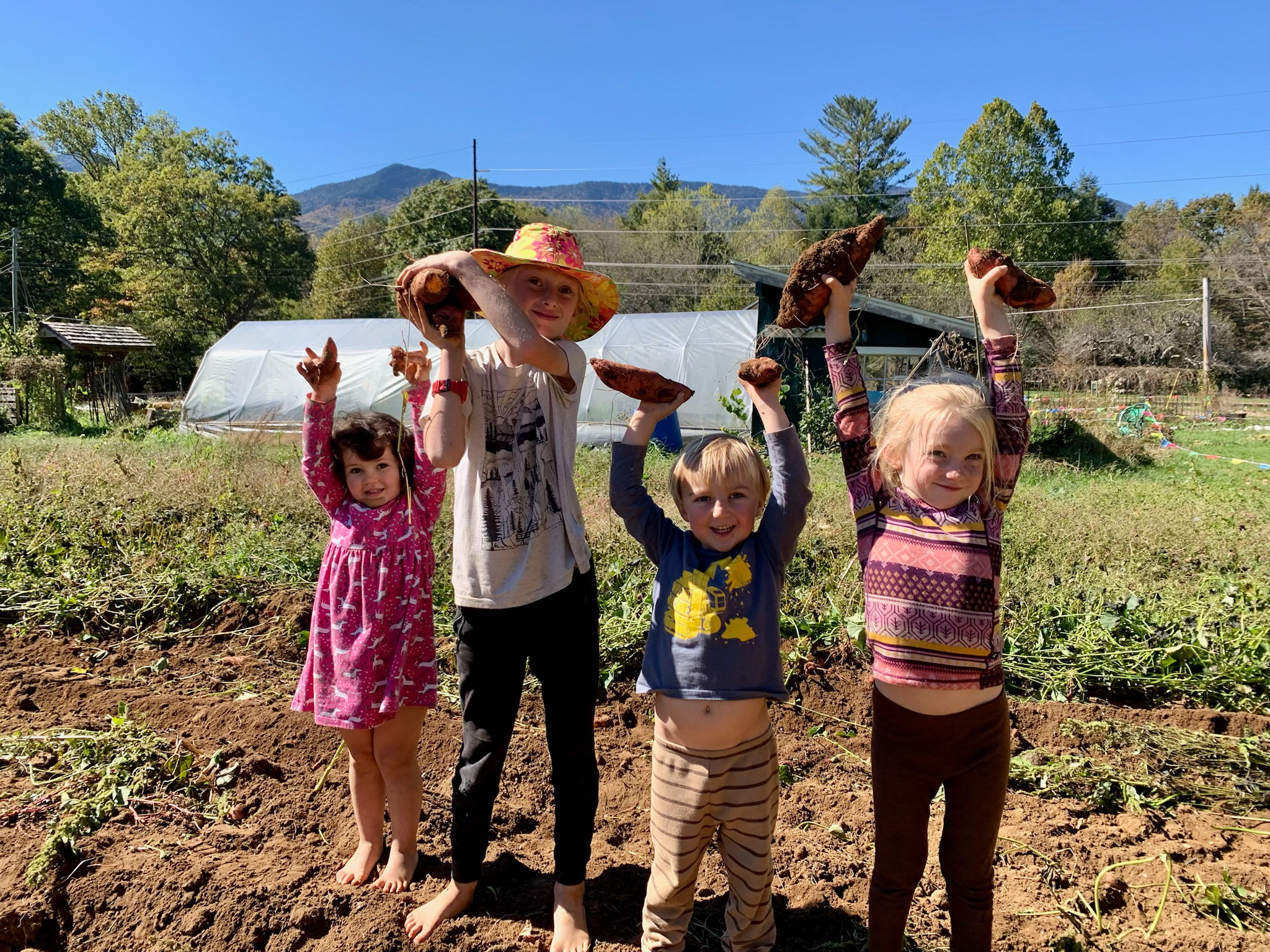 Camp Celo kids in Garden